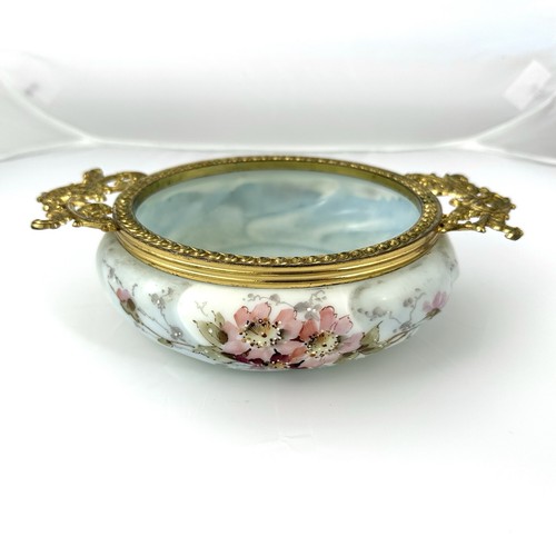 Antique monroe wave crest - c.f.,