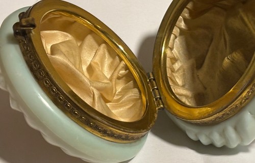 Wavecrest dresser box - wavecrest,