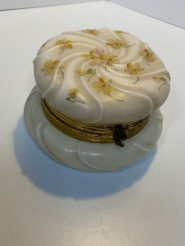 Antique wavecrest floral - wavecrest,