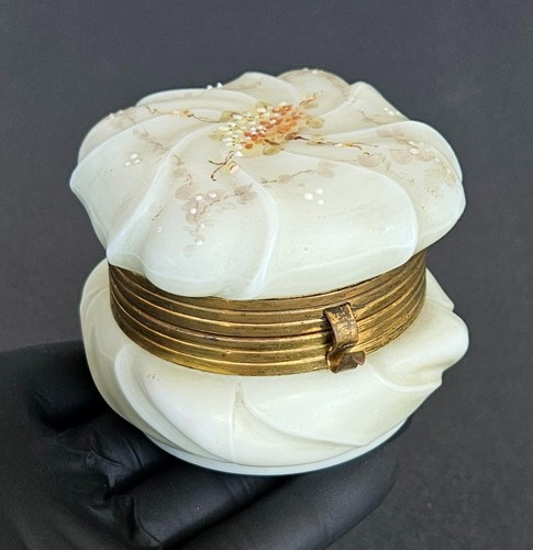 Antique monroe wavecrest hand - monroe,