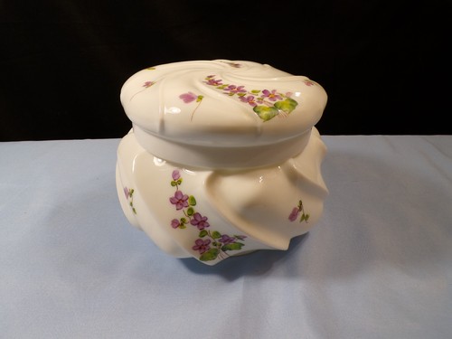 Fenton milk glass - fenton,