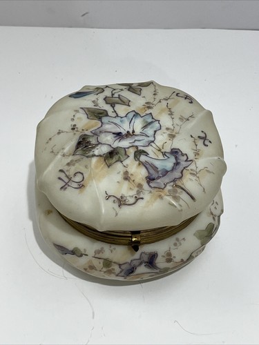 Antique wavecrest glass floral - antique,
