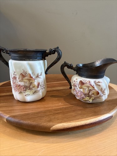 Unsigned matching wave crest - matching,