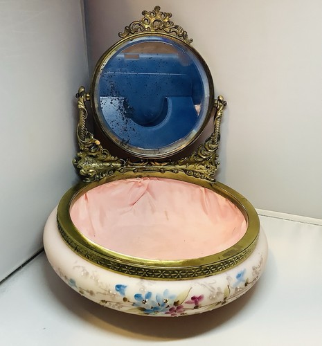 Antique wavecrest f monroe - antique,