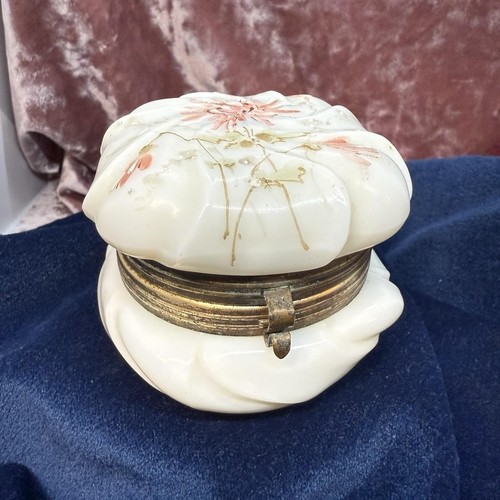 Antique wavecrest trinket box - antique,