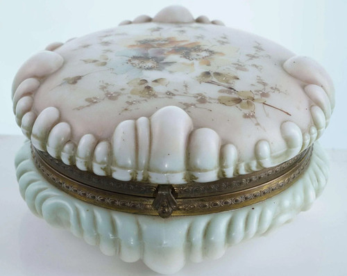 Large c1890 wavecrest - wavecrest, hand