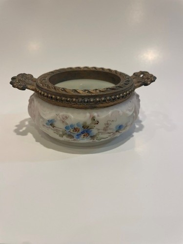 Antique wave crest monroe - wave,